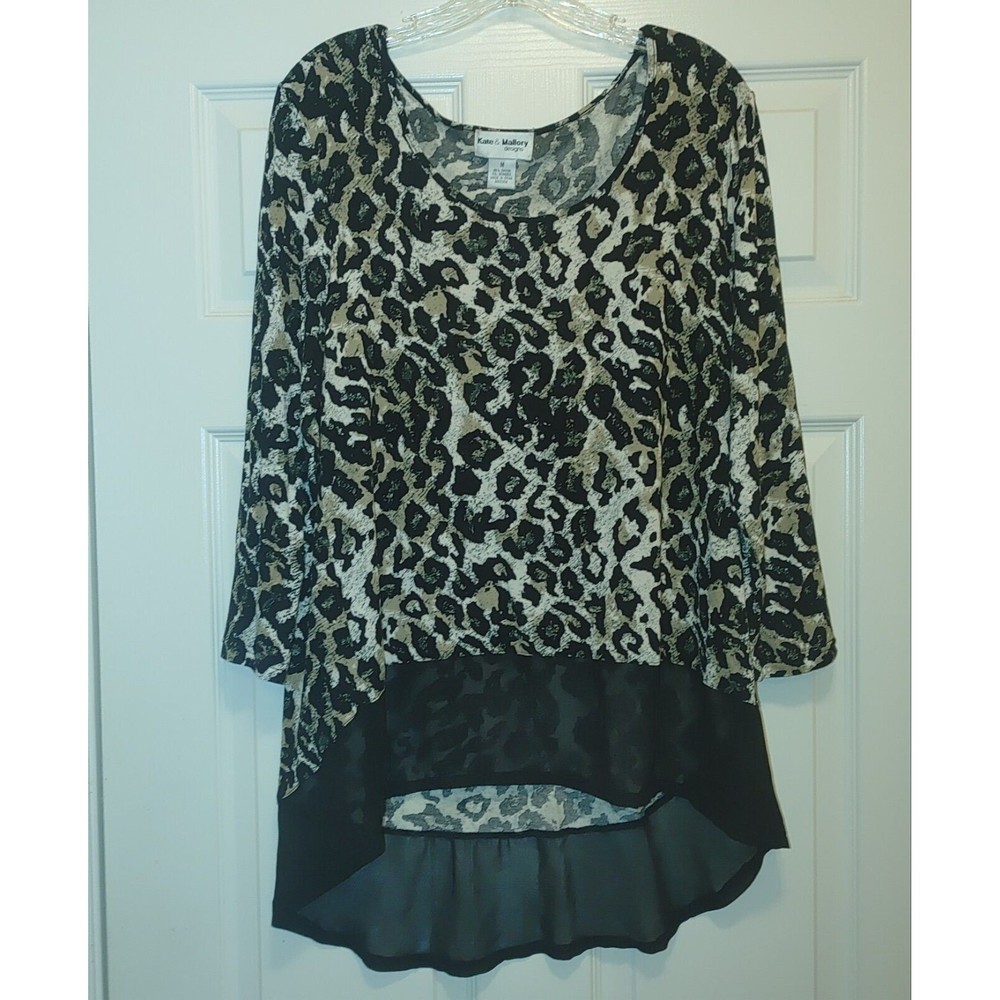 Kate And Mallory Animal Print Tunic Size Medium Scoop Neck Light-Weight Stretchy